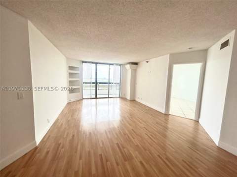 3400 NE 192nd St 1607, Aventura FL - photo 19 of 37