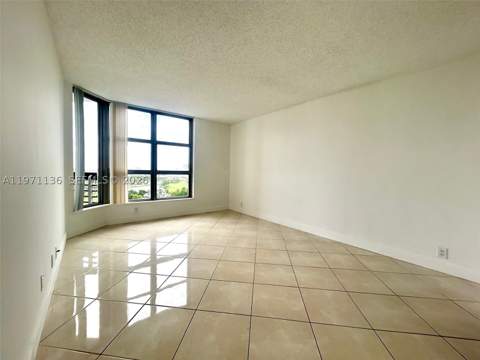 3400 NE 192nd St 1607, Aventura FL - photo 20 of 37