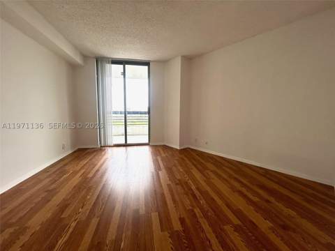 3400 NE 192nd St 1607, Aventura FL - photo 8 of 37