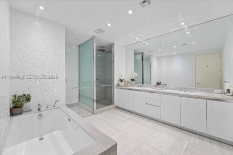 16901 Collins Ave 2503, Sunny Isles Beach FL - photo 17 of 30