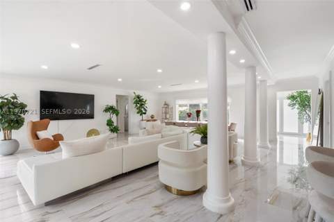 1001 NE 86th St, Miami FL - photo 13 of 45