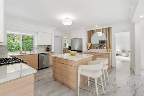 1001 NE 86th St, Miami FL - photo 16 of 45