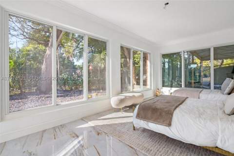 1001 NE 86th St, Miami FL - photo 21 of 45
