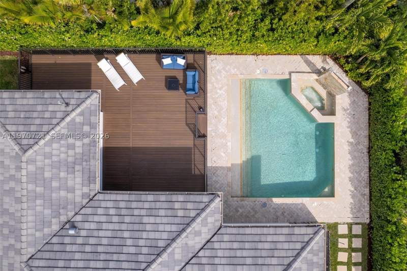 3 bedroom SingleFamilyResidence at 1001 NE 86th St, 8 53 42 Davis Harbor Resub, Miami — photo 4