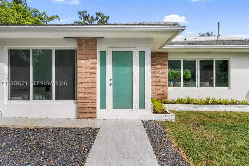 3 bedroom SingleFamilyResidence at 1001 NE 86th St, 8 53 42 Davis Harbor Resub, Miami — photo 5