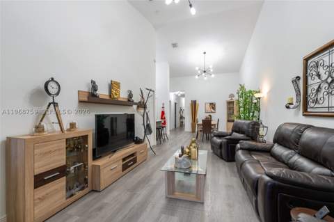 1205 NE 32nd Ter, Homestead FL - photo 14 of 22