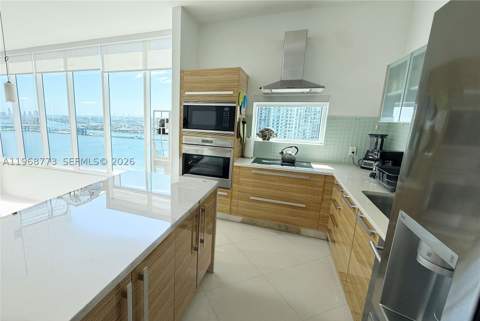 2020 N Bayshore Dr 3102, Miami FL - photo 6 of 67