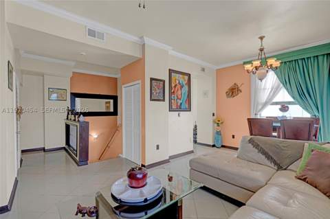 7400 W 20th Ave 402, Hialeah FL - photo 8 of 29