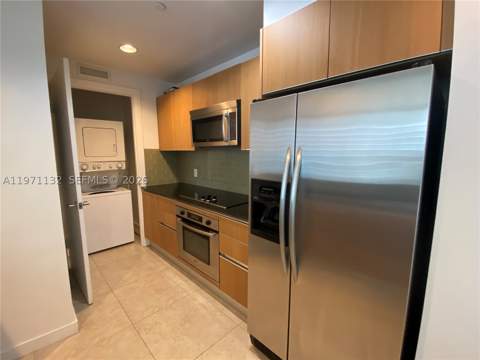1060 Brickell Ave 3105, Miami FL - photo 8 of 13