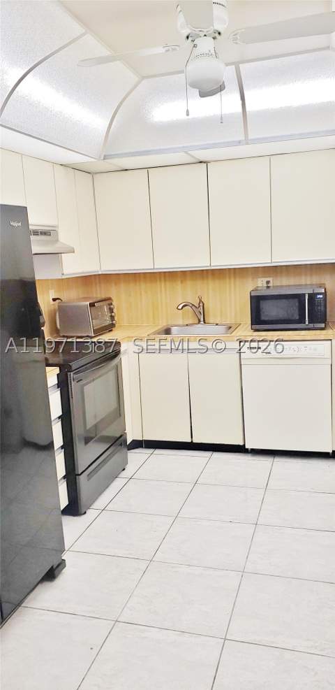 18151 NE 31st Ct 906, Aventura FL - photo 11 of 18