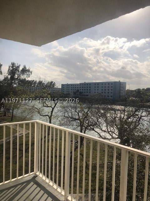 8260 SW 210th St 210, Cutler Bay FL - photo 17 of 23