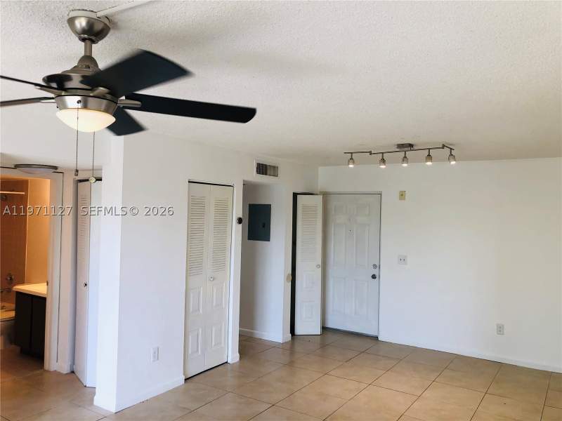 2 bedroom Condominium at 8260 SW 210th St 210, Saga Bay Gardens Condo, Cutler Bay — photo 2