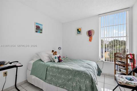 9678 Fontainebleau Blvd 410, Miami FL - photo 15 of 35