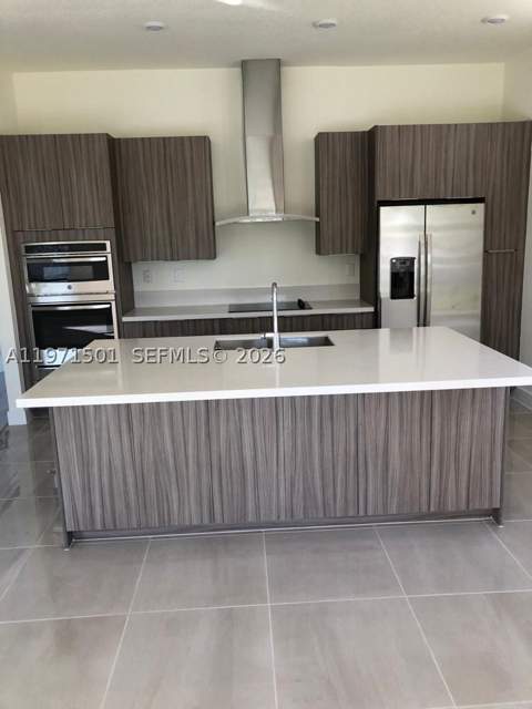 16045 NW 87th Ct, Miami Lakes FL - photo 8 of 12