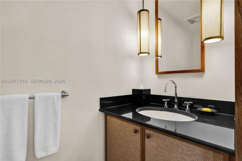 101 20th St 1805, Miami Beach FL - photo 13 of 50
