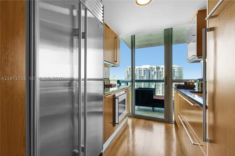 101 20th St 1805, Miami Beach FL - photo 15 of 50
