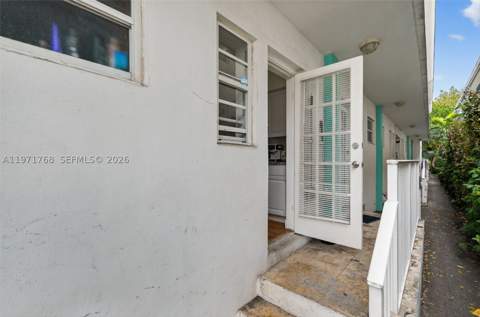 911 Meridian Ave 106, Miami Beach FL - photo 14 of 24