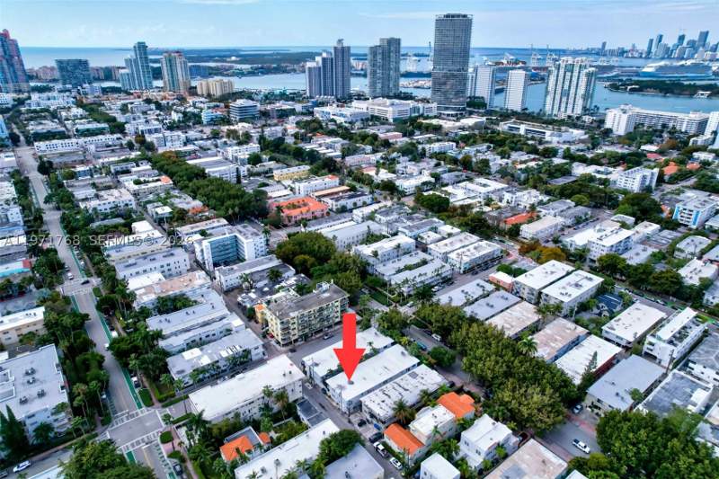 0 bedroom Condominium at 911 Meridian Ave 106, Meridian Court Condo, Miami Beach — photo 4