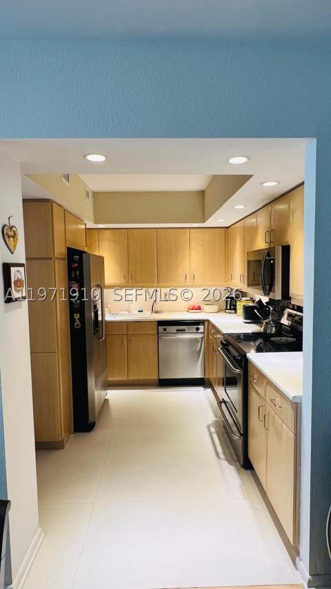 5600 Collins Ave 7Y, Miami Beach FL - photo 11 of 30