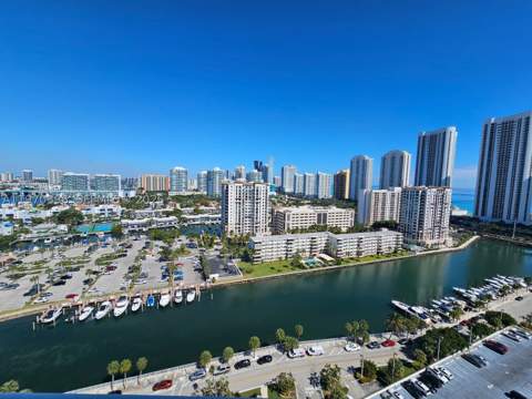 300 Bayview Dr 2101, Sunny Isles Beach FL - photo 15 of 20