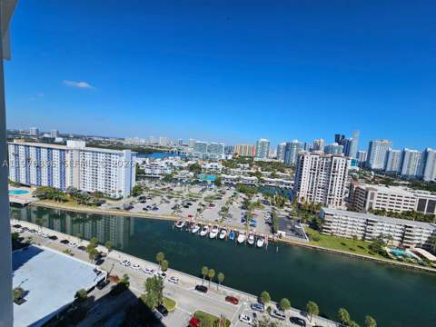 300 Bayview Dr 2101, Sunny Isles Beach FL - photo 16 of 20