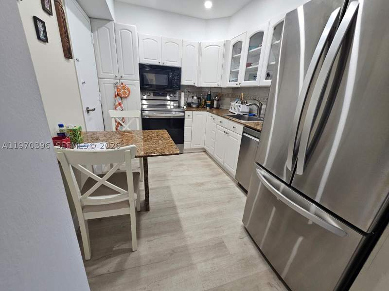 1 bedroom Condominium at 300 Bayview Dr 2101, Arlen House Condo, Sunny Isles Beach — photo 4