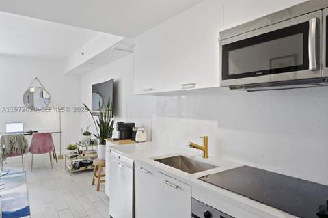 50 Biscayne Blvd 1909, Miami FL - photo 11 of 44