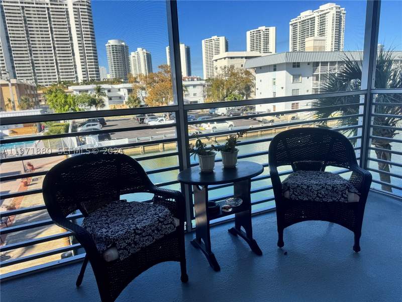 1 bedroom Condominium at 3551 NE NE 169 St. Apt.A.303, Eden Isles, North Miami Beach — photo 3