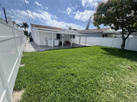 6823 SW 25th St, Miami FL - photo 12 of 14