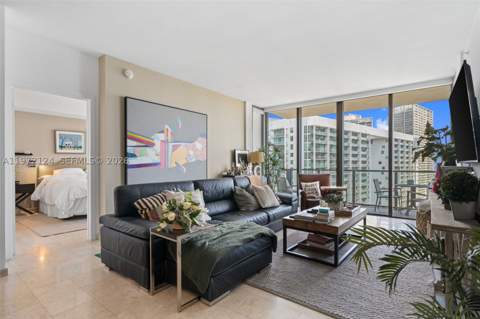 68 SE 6th St 3209, Miami FL - photo 10 of 19