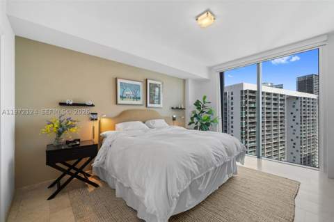 68 SE 6th St 3209, Miami FL - photo 13 of 19