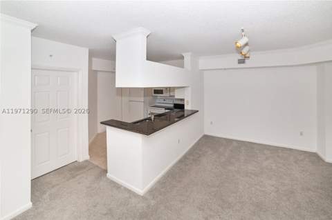 17150 N Bay Rd 2911, Sunny Isles Beach FL - photo 11 of 48