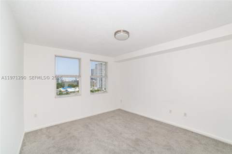 17150 N Bay Rd 2911, Sunny Isles Beach FL - photo 23 of 48