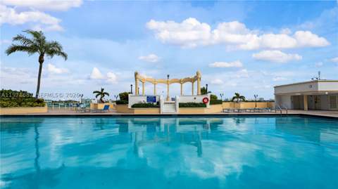 7601 E Treasure Dr 1011, North Bay Village FL - photo 20 of 44