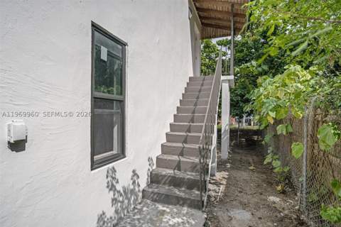 1523 NW 38th St, Miami FL - photo 12 of 61