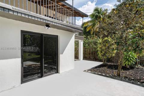 1523 NW 38th St, Miami FL - photo 9 of 61