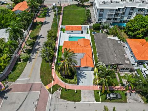 1221 Biarritz Dr, Miami Beach FL - photo 8 of 63