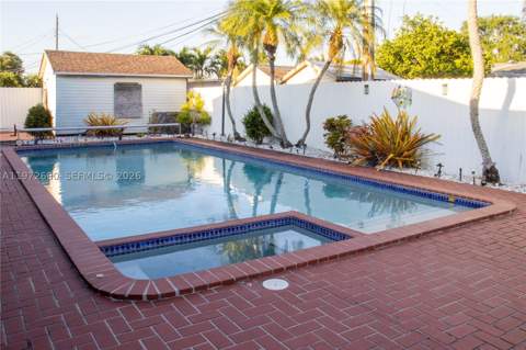 17221 NW 82nd Ave, Hialeah FL - photo 24 of 26