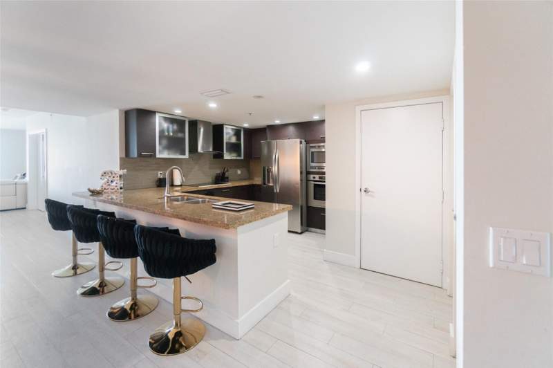 3 bedroom Condominium at 9400 W Bay Harbor Drive 503, Riva Bay Harbor Cond, Bay Harbor Islands — photo 4
