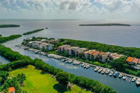 5990 Paradise Point Dr, Palmetto Bay FL - photo 11 of 83