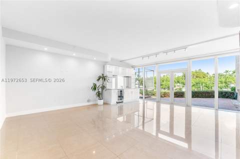 5990 Paradise Point Dr, Palmetto Bay FL - photo 19 of 83