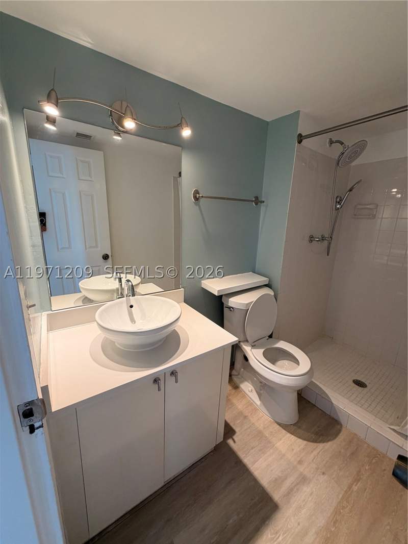 2 bedroom Condominium at 2350 NE 135th St 503, Vecino Del Mar Condo, North Miami — photo 5