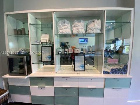 5300 NW 87th Ave 316, Doral FL - photo 18 of 40