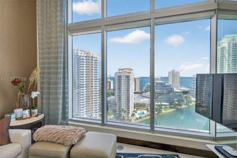 495 Brickell avenue 2201, Miami FL - photo 14 of 36