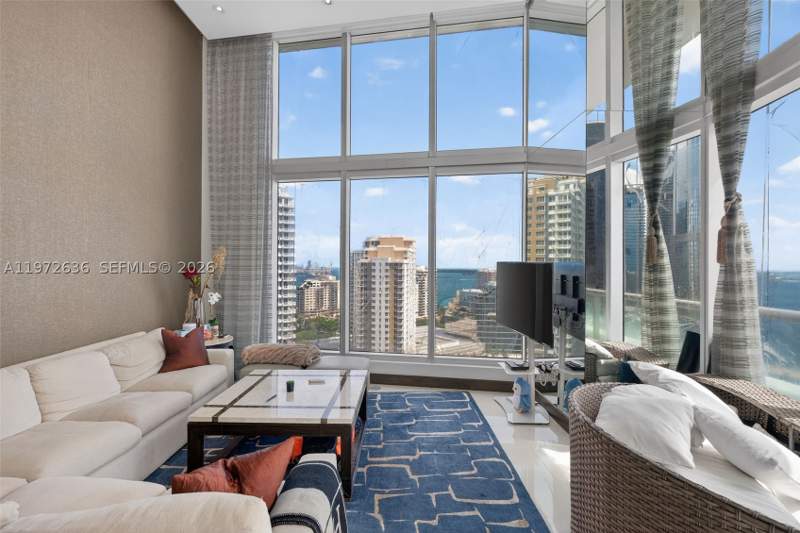 3 bedroom Condominium at 495 Brickell avenue 2201, Icon Brickell No Two, Miami — photo 4