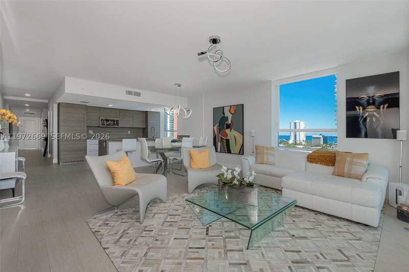 3 bedroom Condominium at 400 Sunny Isles Blvd 1222 SE Corner Unit, 400 Sunny Isles Condo Eas, Sunny Isles Beach — photo 2