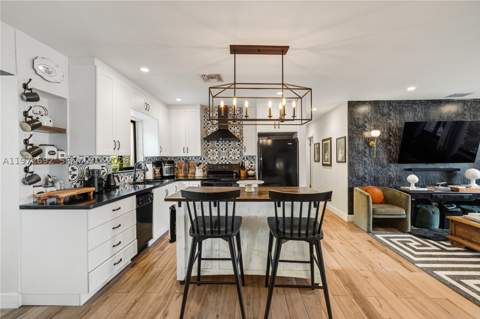 2421 NE 187th St, Miami FL - photo 14 of 45
