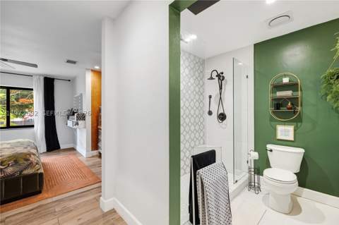 2421 NE 187th St, Miami FL - photo 23 of 45