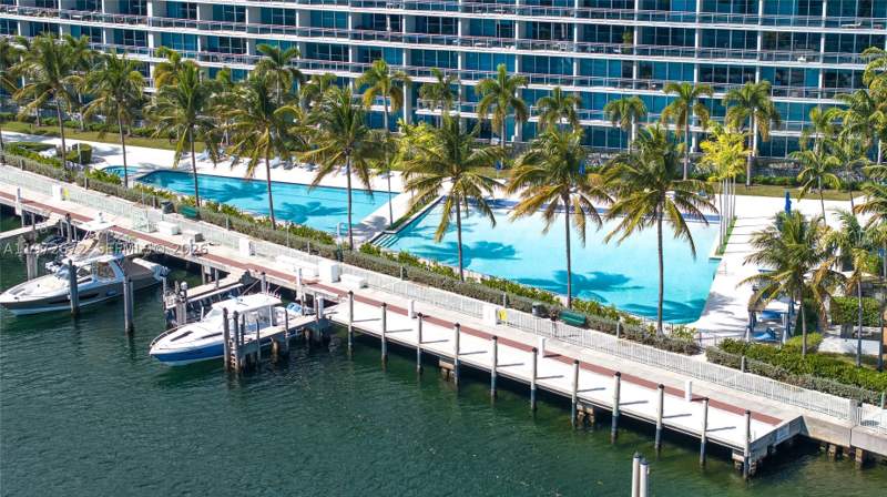 3 bedroom Condominium at 2950 NE 188th St 534, Artech Residences At Aven, Aventura — photo 3