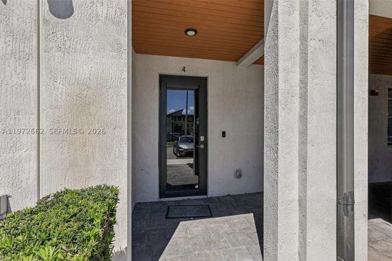 3 bedroom Condominium at 10455 NW 82nd St 4, Highland At Park Central, Doral — photo 2
